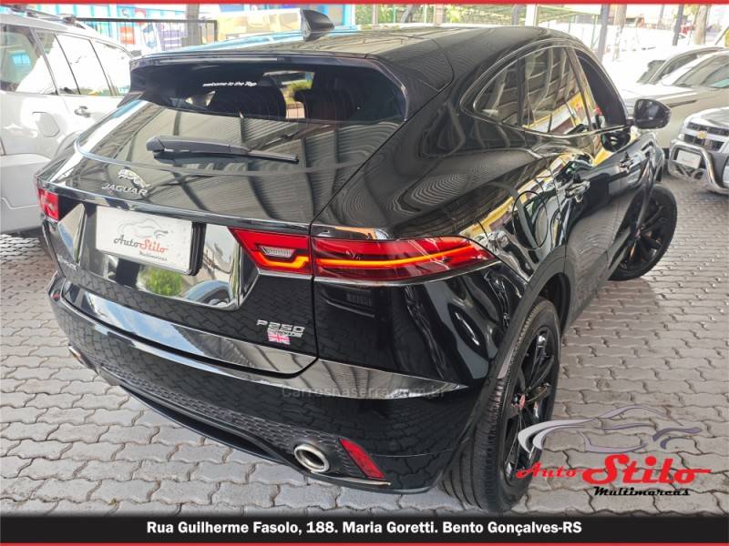 JAGUAR - E-PACE - 2019/2020 - Preta - R$ 189.900,00
