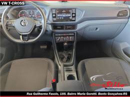 VOLKSWAGEN - T-CROSS - 2019/2020 - Cinza - R$ 96.900,00