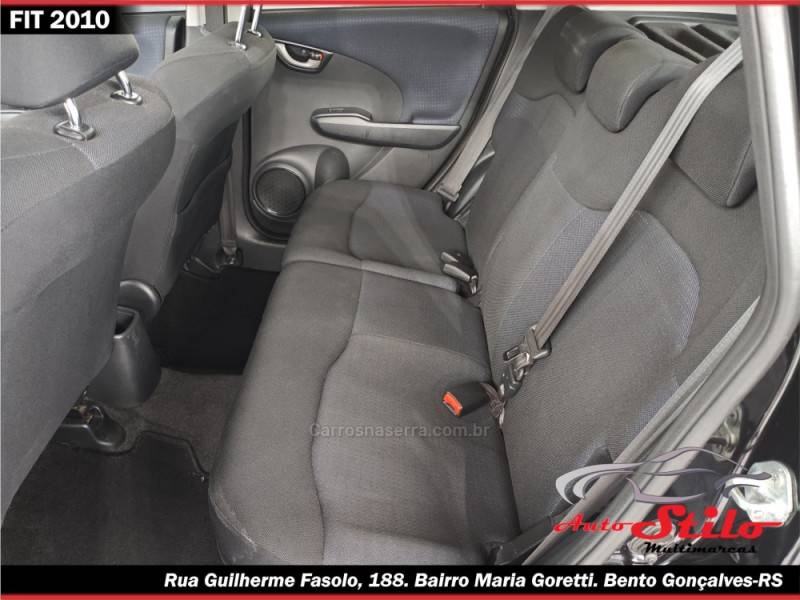 HONDA - FIT - 2010/2010 - Preta - R$ 41.900,00