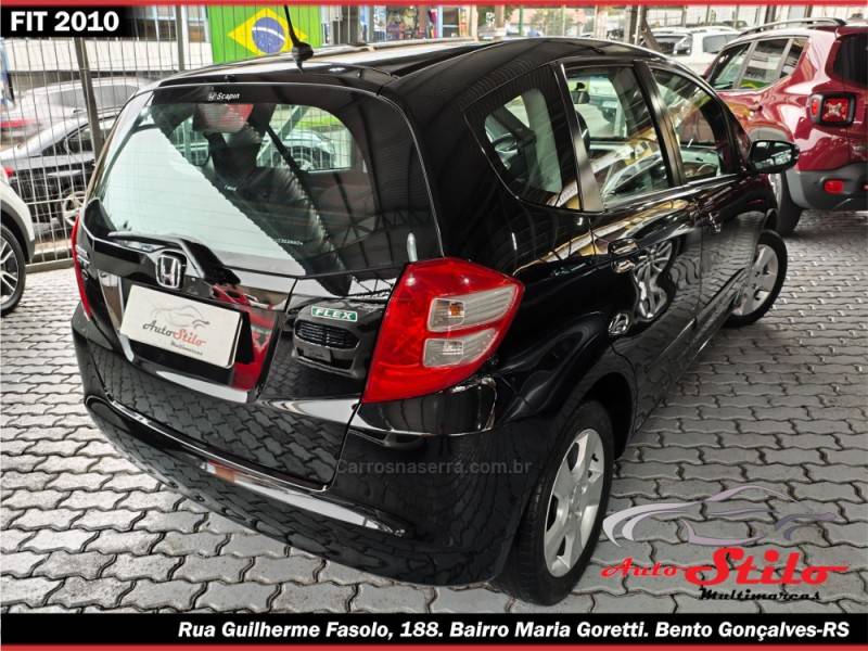 HONDA - FIT - 2010/2010 - Preta - R$ 41.900,00