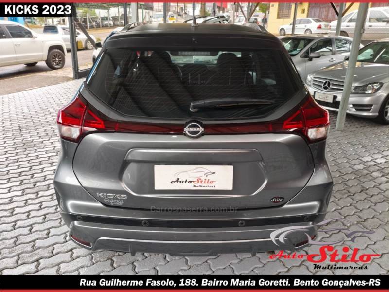 NISSAN - KICKS - 2023/2023 - Cinza - R$ 104.900,00