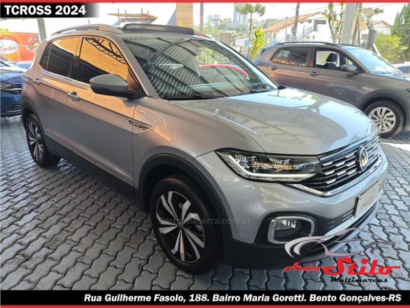 VOLKSWAGEN - T-CROSS - 2023/2024 - Prata - R$ 148.900,00