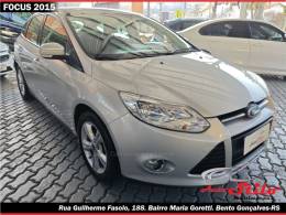 FORD - FOCUS - 2014/2015 - Prata - R$ 59.900,00