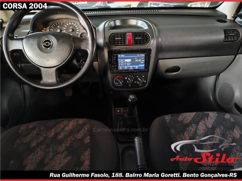 CHEVROLET - CORSA - 2003/2004 - Prata - R$ 19.900,00