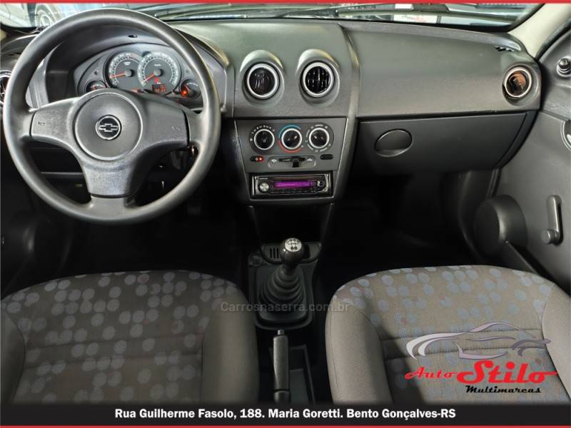 CHEVROLET - PRISMA - 2008/2009 - Preta - R$ 27.900,00