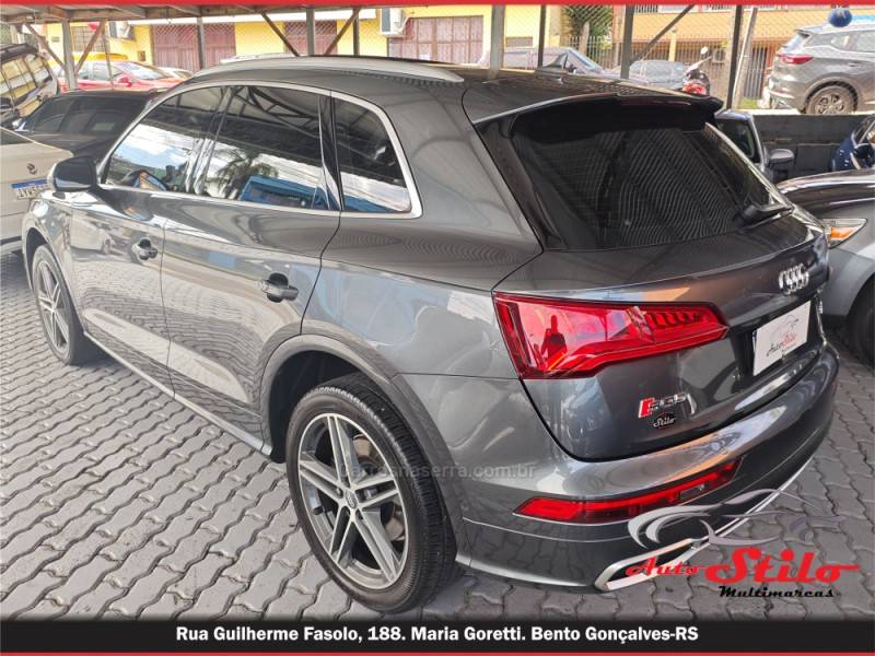 AUDI - SQ5 - 2018/2018 - Cinza - R$ 235.900,00