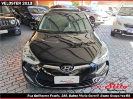 HYUNDAI - VELOSTER - 2012/2013 - Preta - R$ 65.900,00