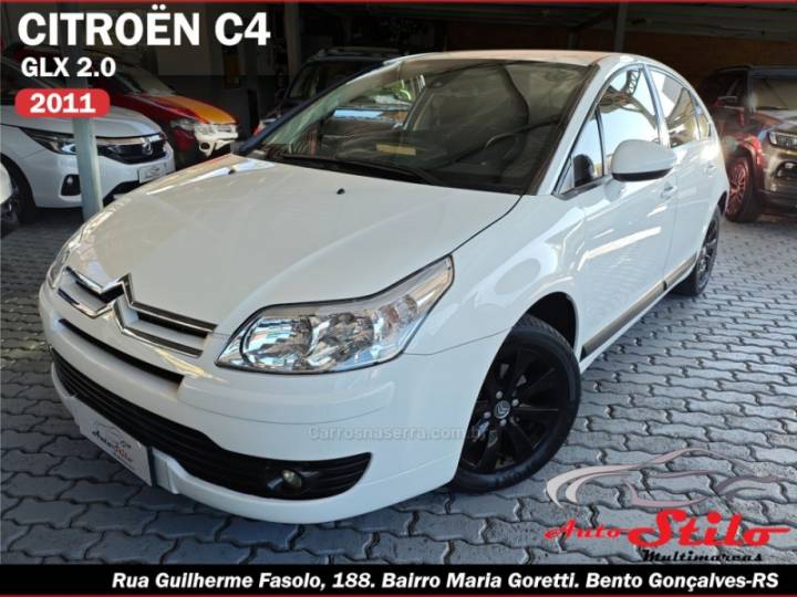 CITROËN - C4 - 2010/2011 - Branca - R$ 30.650,00