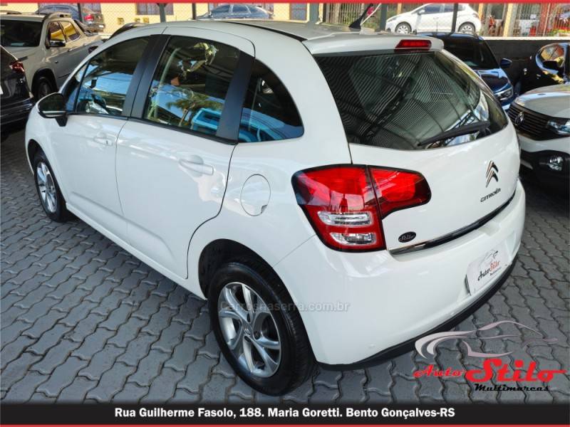 CITROËN - C3 - 2013/2014 - Branca - R$ 42.900,00