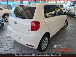 VOLKSWAGEN - FOX - 2013/2014 - Branca - R$ 44.900,00