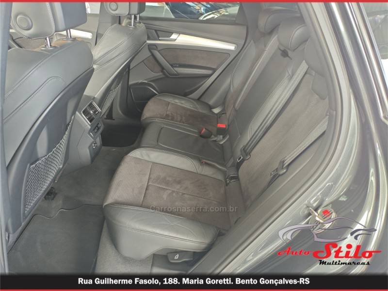 AUDI - SQ5 - 2018/2018 - Cinza - R$ 235.900,00
