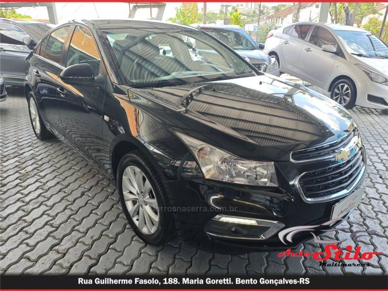 CHEVROLET - CRUZE - 2015/2015 - Preta - R$ 67.900,00