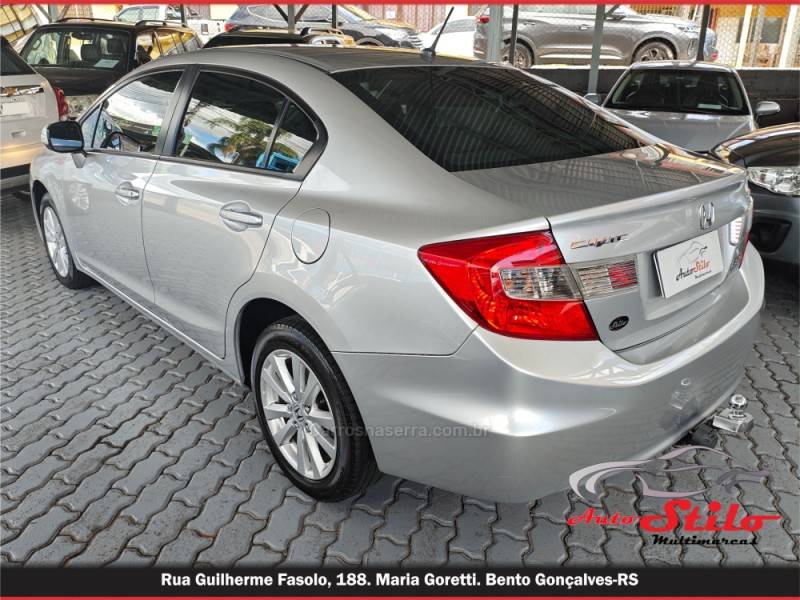 HONDA - CIVIC - 2014/2014 - Prata - R$ 76.900,00
