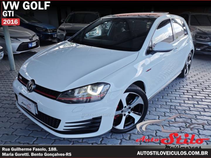 VOLKSWAGEN - GOLF - 2016/2016 - Branca - R$ 154.900,00