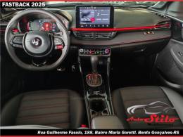 FIAT - FASTBACK - 2025/2025 - Cinza - R$ 148.900,00