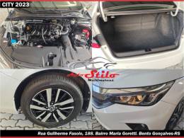 HONDA - CITY - 2022/2023 - Branca - R$ 107.900,00