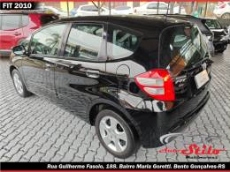 HONDA - FIT - 2010/2010 - Preta - R$ 41.900,00