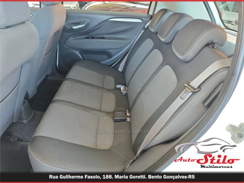 FIAT - PUNTO - 2014/2014 - Branca - R$ 46.900,00