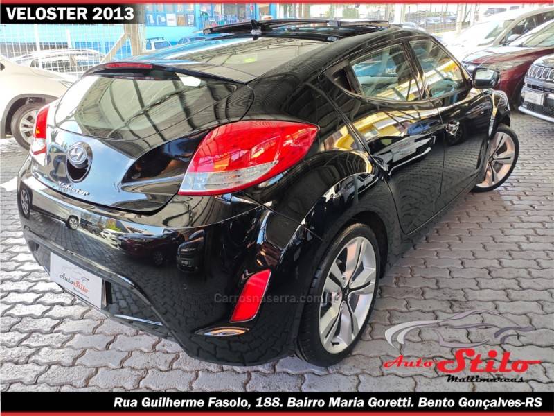 HYUNDAI - VELOSTER - 2012/2013 - Preta - R$ 65.900,00