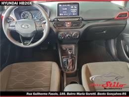 HYUNDAI - HB20X - 2021/2022 - Branca - R$ 84.900,00