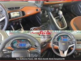 CHEVROLET - ONIX - 2017/2018 - Branca - R$ 69.900,00