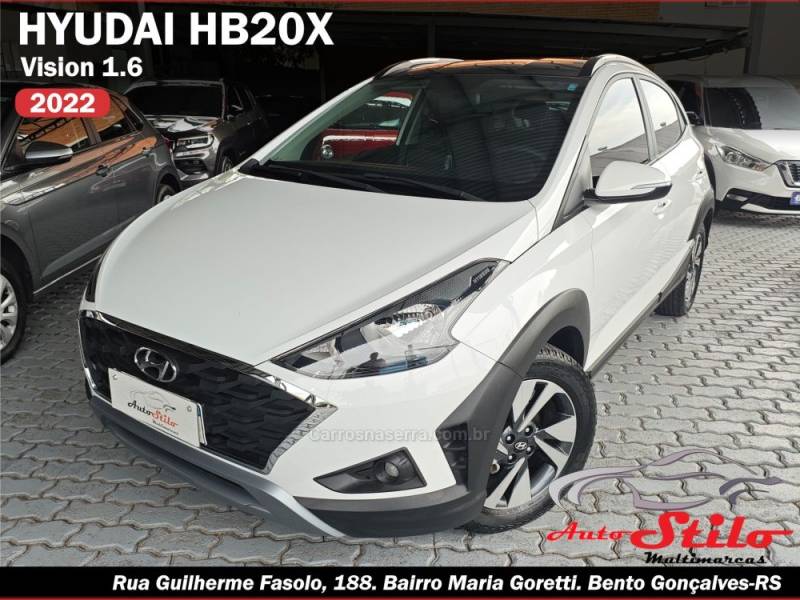HYUNDAI - HB20X - 2021/2022 - Branca - R$ 84.900,00