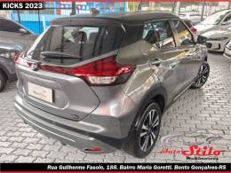 NISSAN - KICKS - 2023/2023 - Cinza - R$ 104.900,00