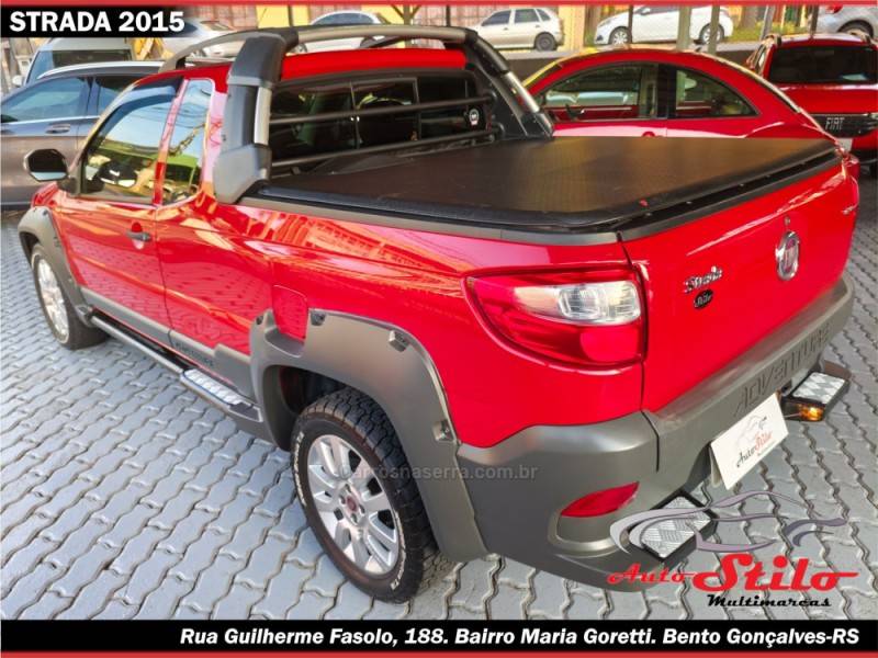 FIAT - STRADA - 2014/2015 - Vermelha - R$ 62.750,00