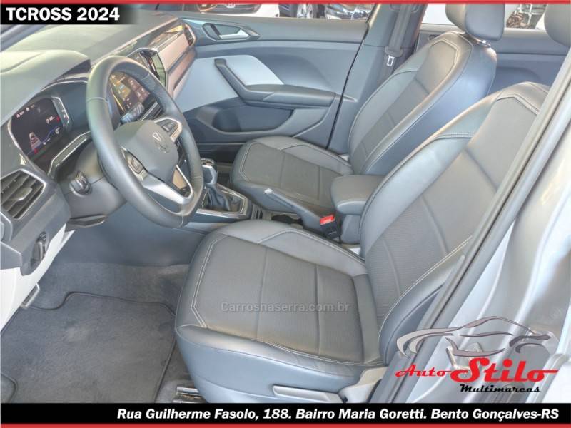 VOLKSWAGEN - T-CROSS - 2023/2024 - Prata - R$ 148.900,00