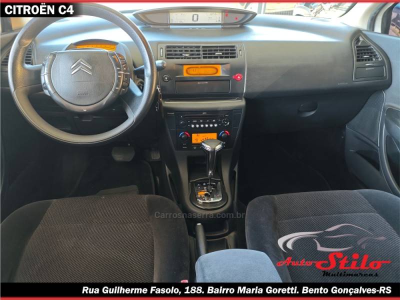 CITROËN - C4 - 2010/2011 - Branca - R$ 30.650,00
