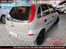 CHEVROLET - CORSA - 2003/2004 - Prata - R$ 19.900,00