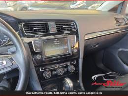 VOLKSWAGEN - GOLF - 2016/2016 - Branca - R$ 97.900,00