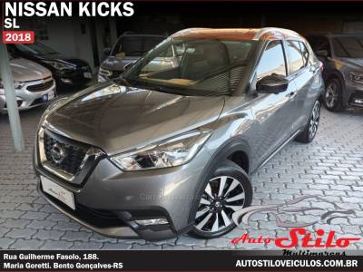 NISSAN - KICKS - 2017/2018 - Cinza - R$ 84.900,00
