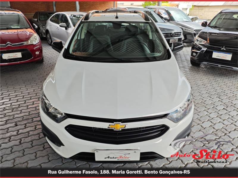 CHEVROLET - ONIX - 2019/2019 - Branca - R$ 71.900,00