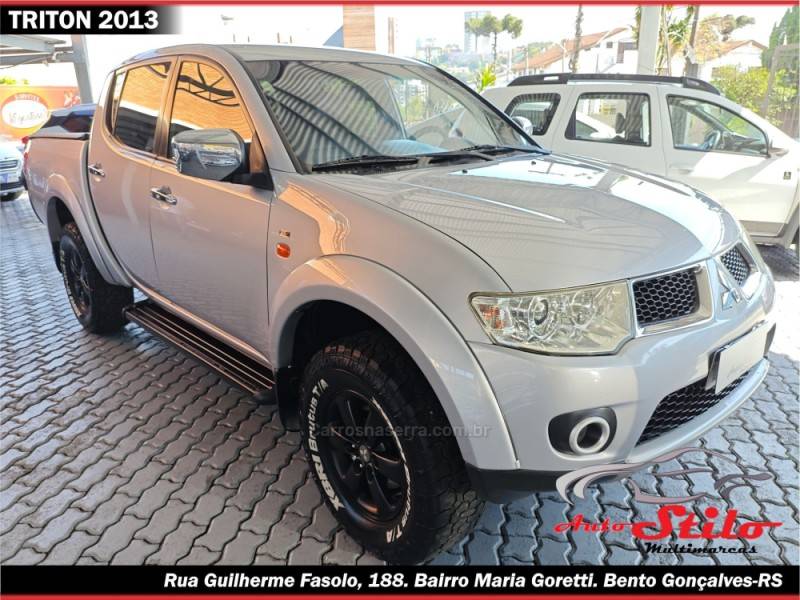 MITSUBISHI - L200 TRITON - 2013/2013 - Prata - R$ 107.900,00