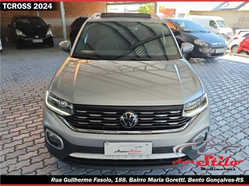 VOLKSWAGEN - T-CROSS - 2023/2024 - Prata - R$ 148.900,00