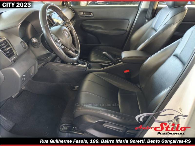 HONDA - CITY - 2022/2023 - Branca - R$ 107.900,00