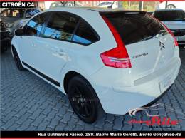 CITROËN - C4 - 2010/2011 - Branca - R$ 30.650,00