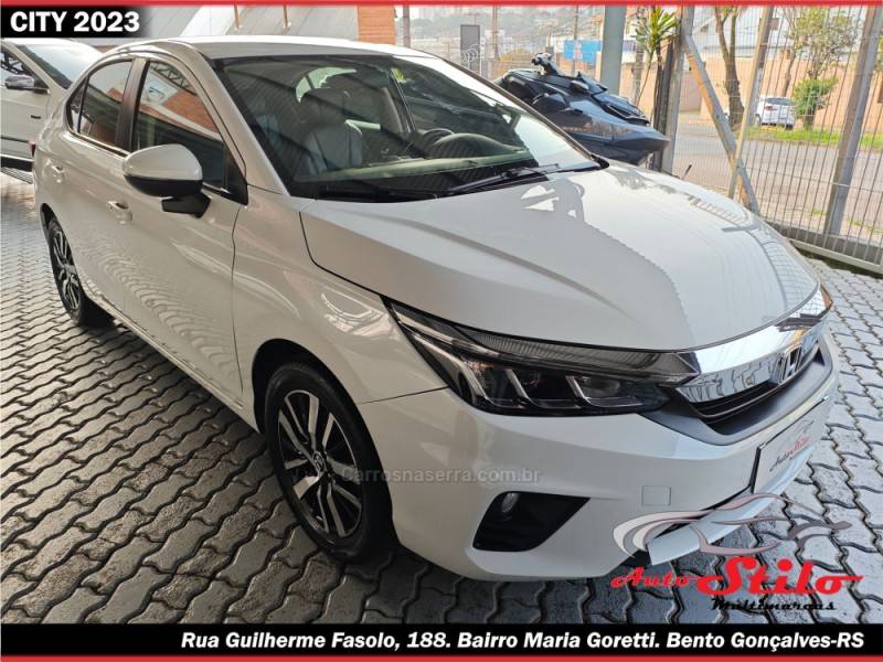HONDA - CITY - 2022/2023 - Branca - R$ 107.900,00