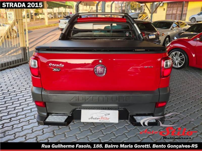 FIAT - STRADA - 2014/2015 - Vermelha - R$ 62.750,00