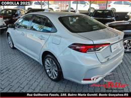 TOYOTA - COROLLA - 2020/2021 - Prata - R$ 128.900,00