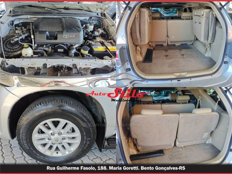 TOYOTA - HILUX SW4 - 2013/2014 - Prata - R$ 157.900,00