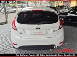 FORD - FIESTA - 2015/2015 - Branca - R$ 49.900,00