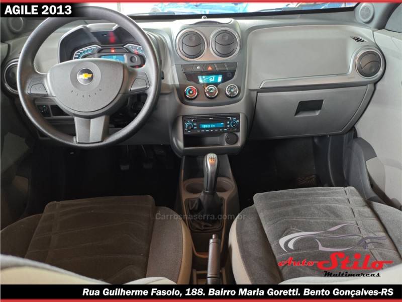 CHEVROLET - AGILE - 2012/2013 - Vermelha - R$ 41.500,00