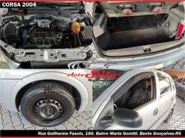 CHEVROLET - CORSA - 2003/2004 - Prata - R$ 19.900,00