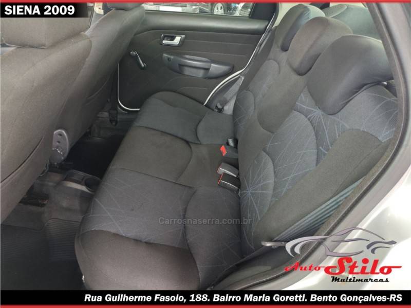 FIAT - SIENA - 2008/2009 - Prata - R$ 31.900,00