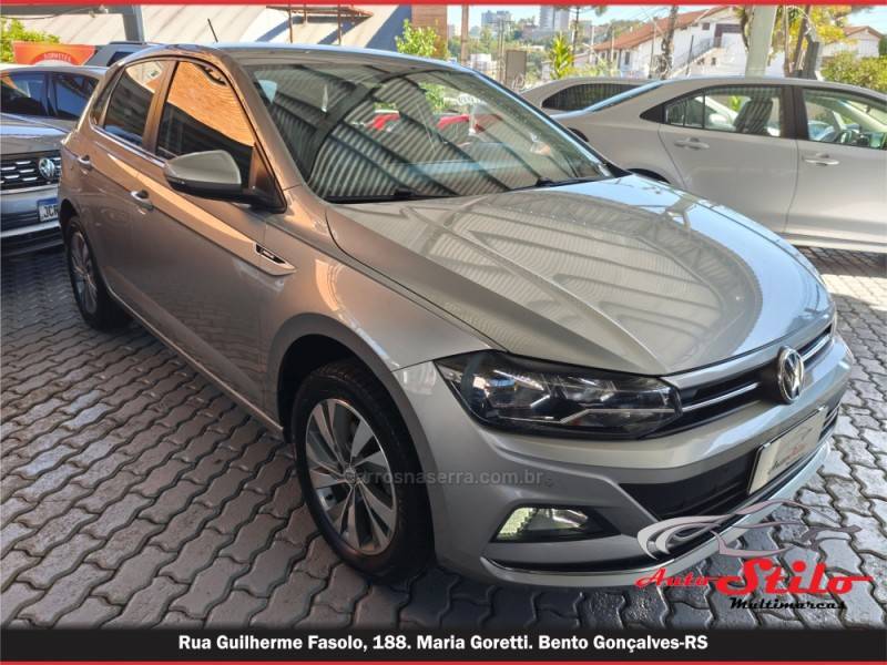 VOLKSWAGEN - POLO - 2018/2019 - Bege - R$ 84.900,00