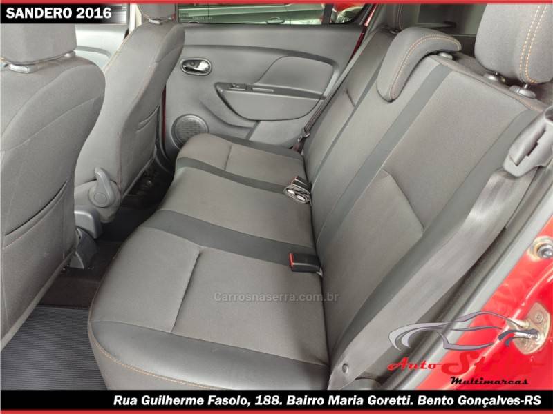 RENAULT - SANDERO - 2015/2016 - Vermelha - R$ 47.795,00