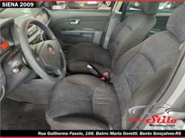 FIAT - SIENA - 2008/2009 - Prata - R$ 31.900,00